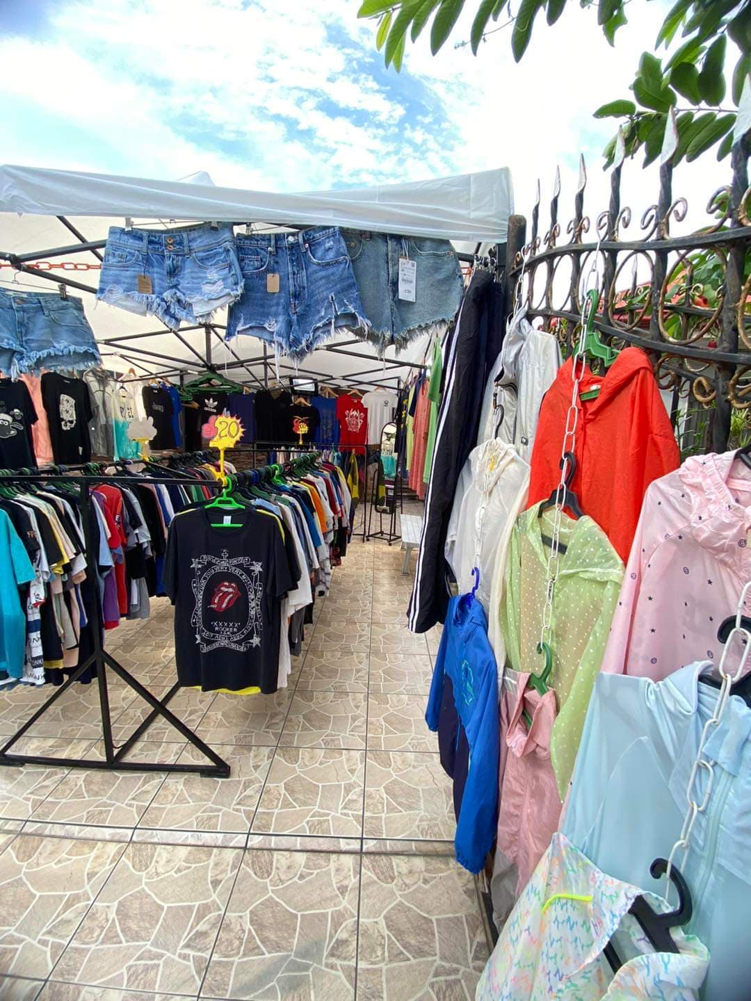 K&K Thrift shop