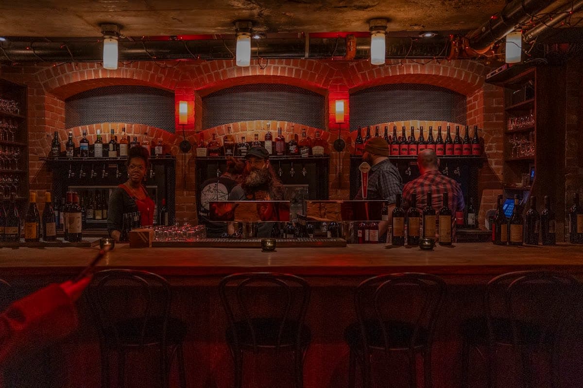 La Cave Du Vin