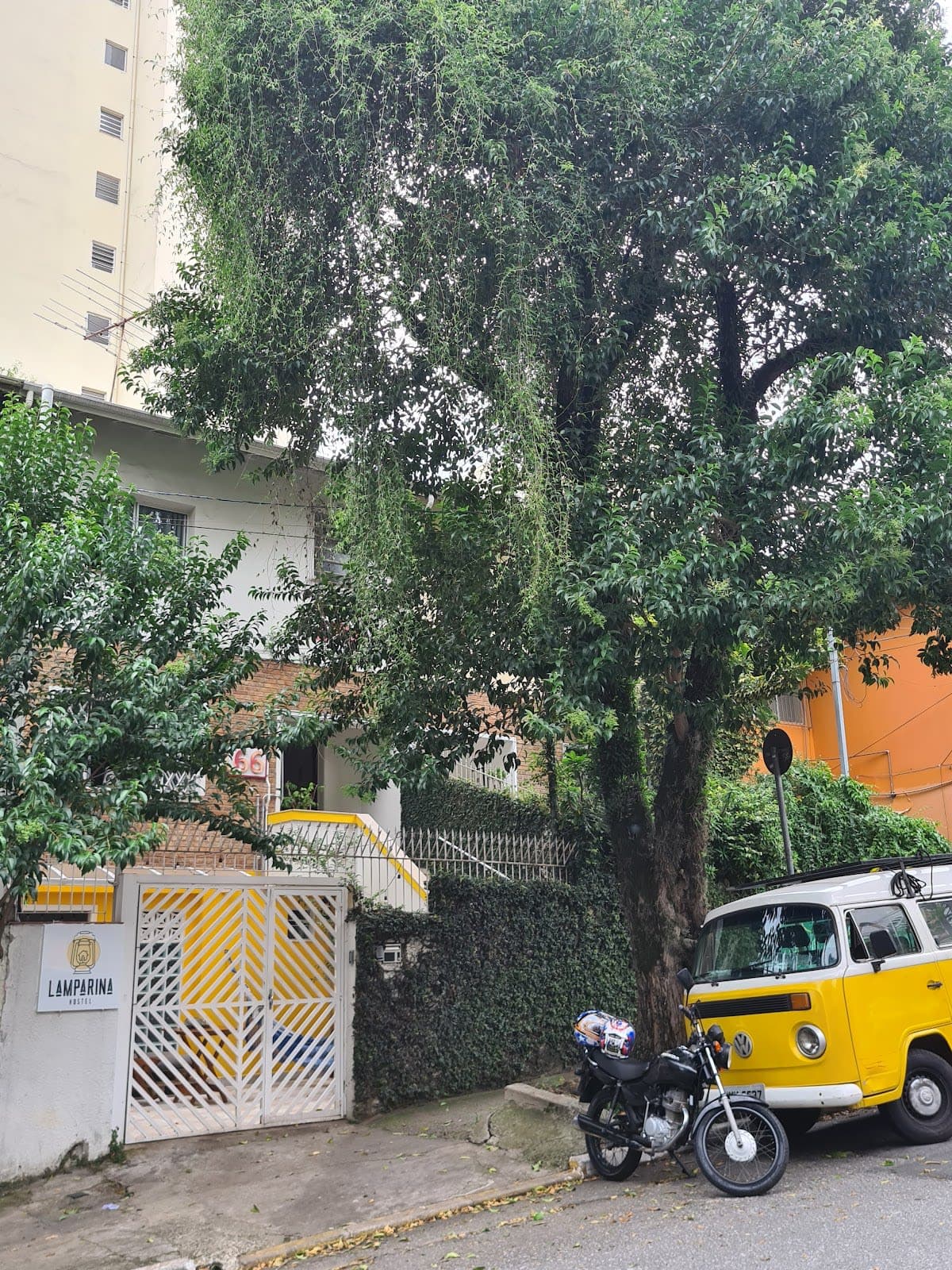 Lamparina Hostel