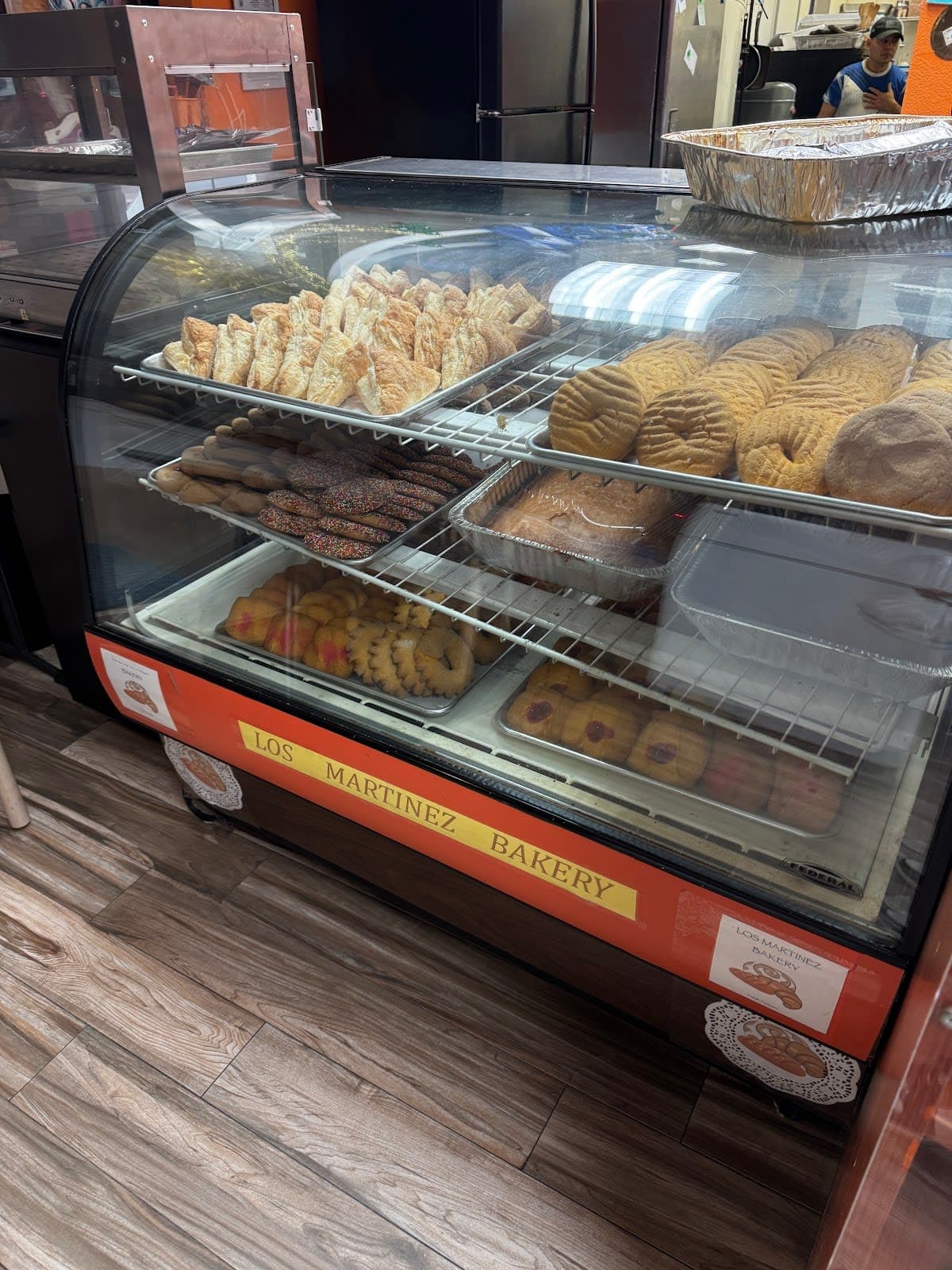 Los Martinez Bakery
