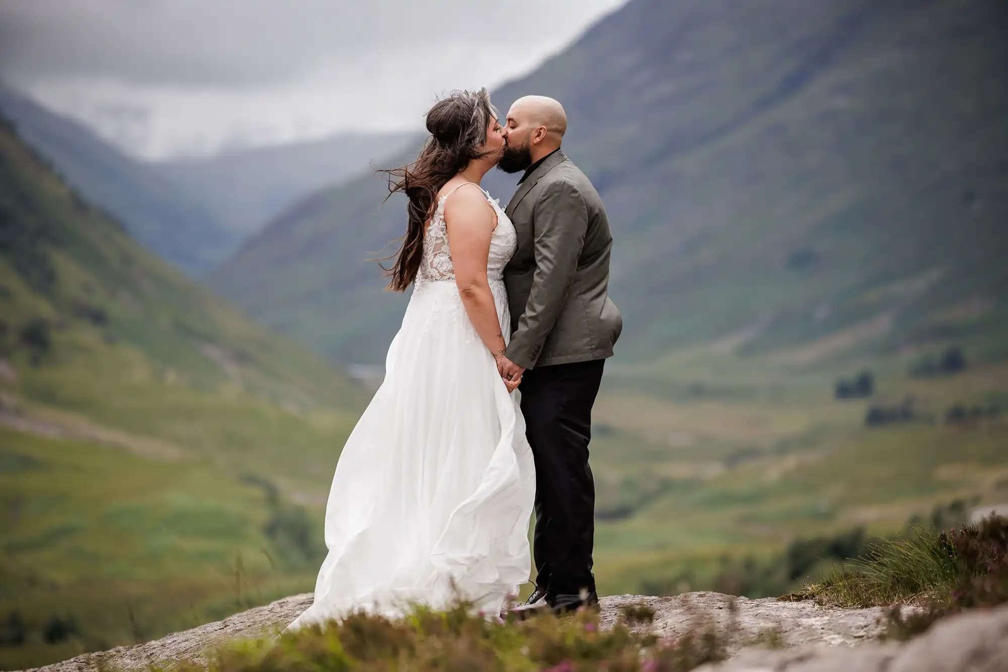 Love Wedding Photos And Film