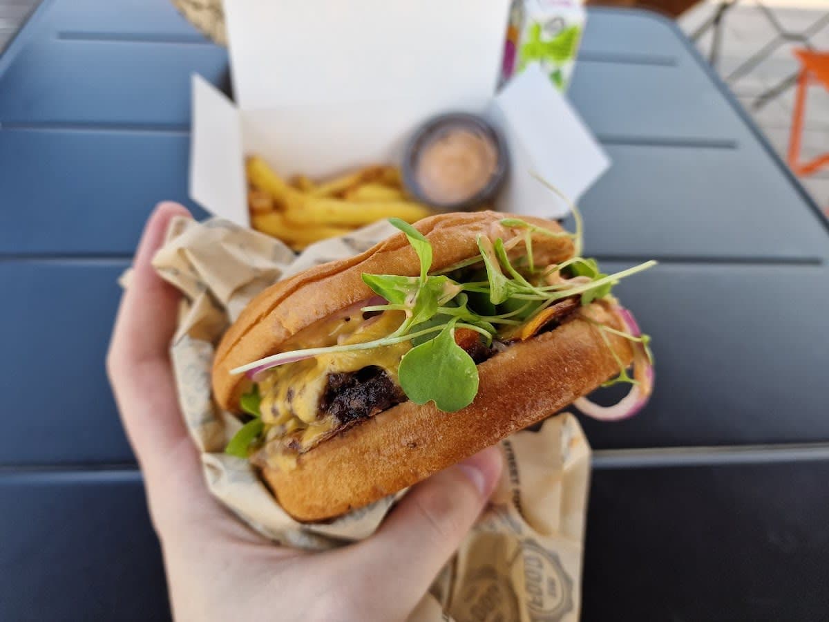 LuciBurger