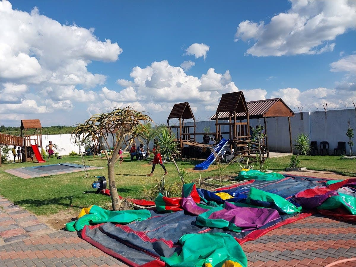Mangam Resort and guest House