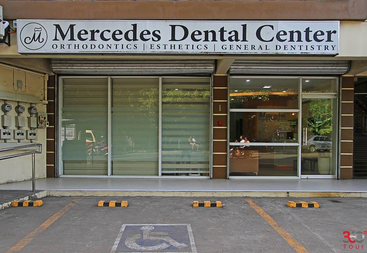 Mercedes Dental Center