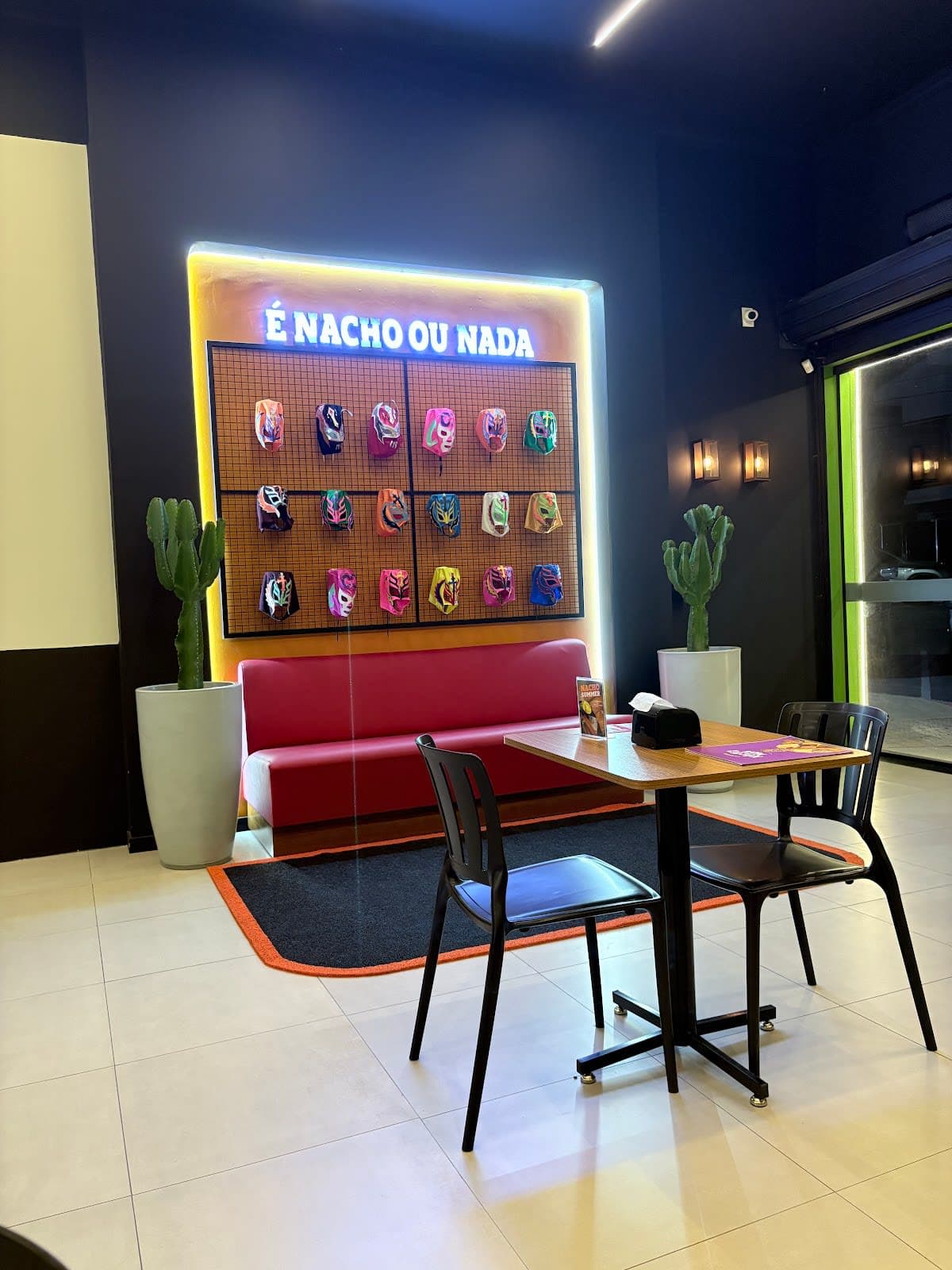 Nacho Man Linhares - Restaurante Mexicano