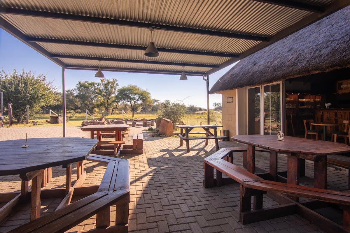 Ngata Safari Lodge