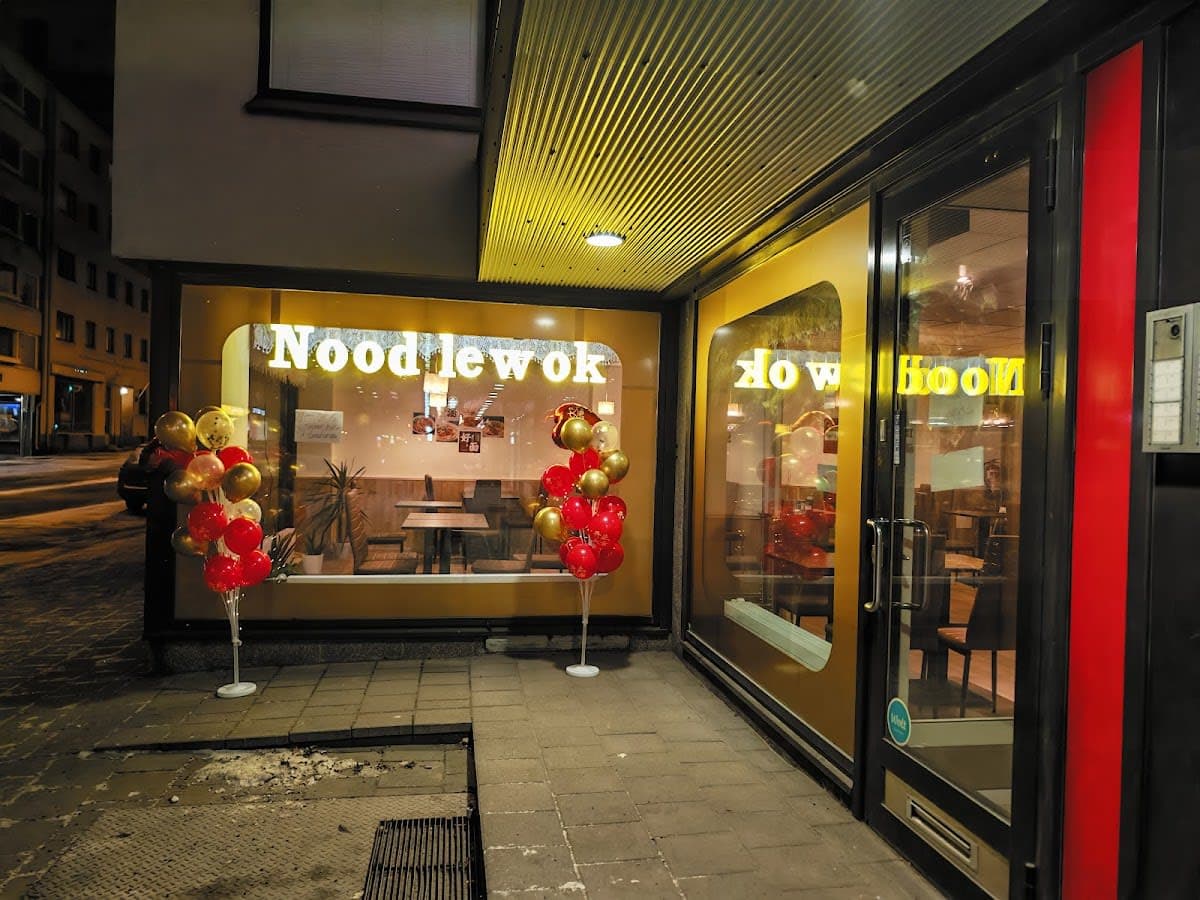 noodle wok