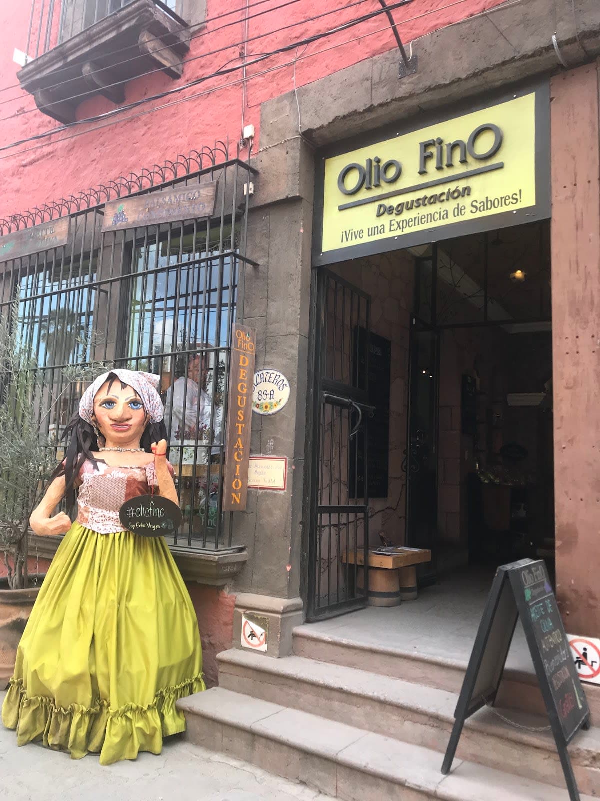 Olio Fino Tasting Room