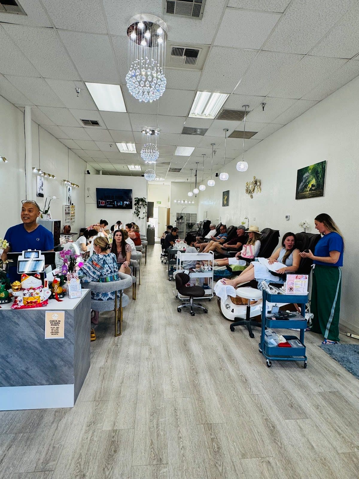Palm Springs Nails & Spa