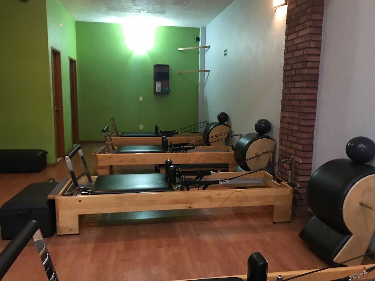 Pilates Reformer studio