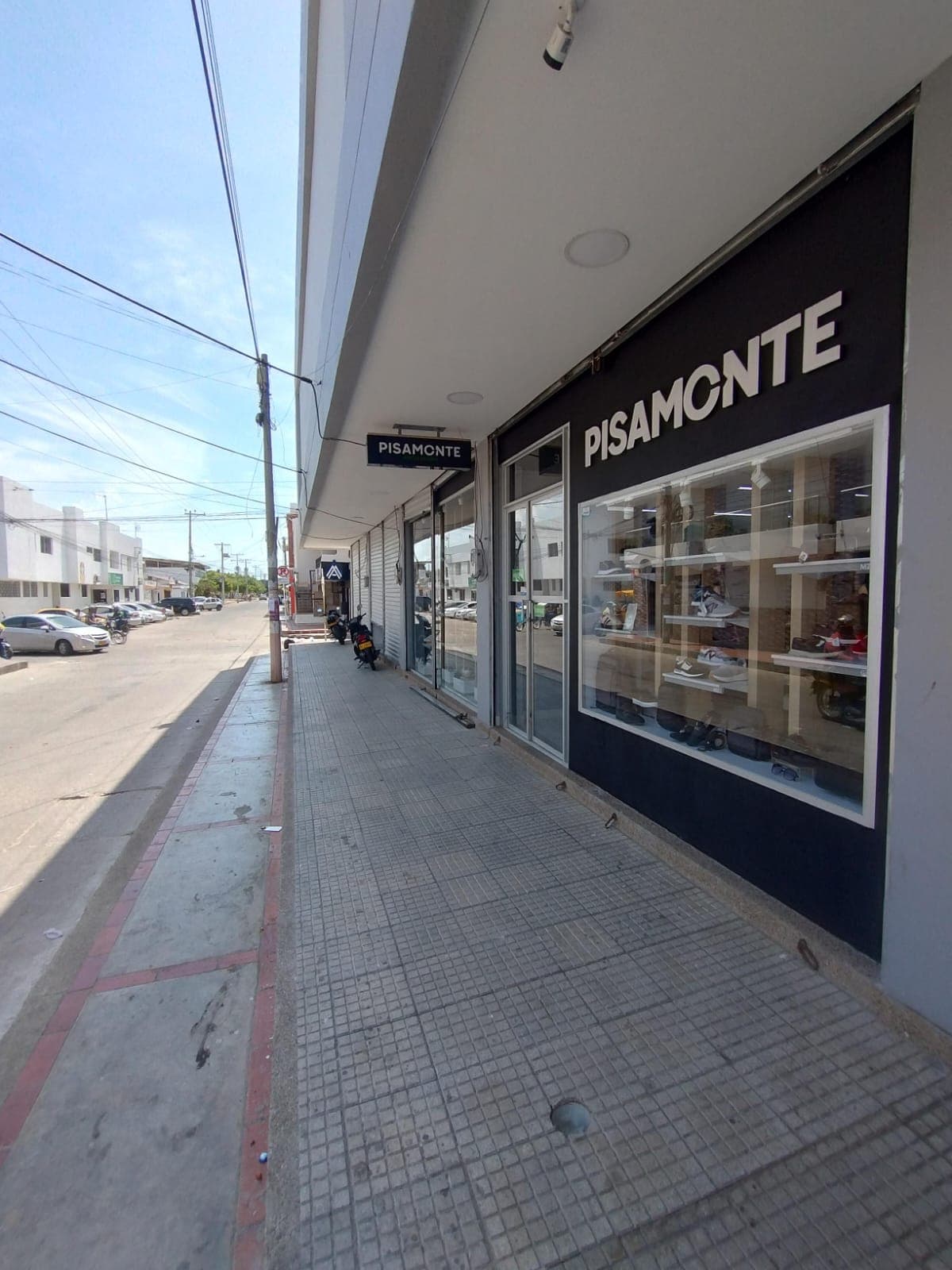 PISAMONTE RIOHACHA