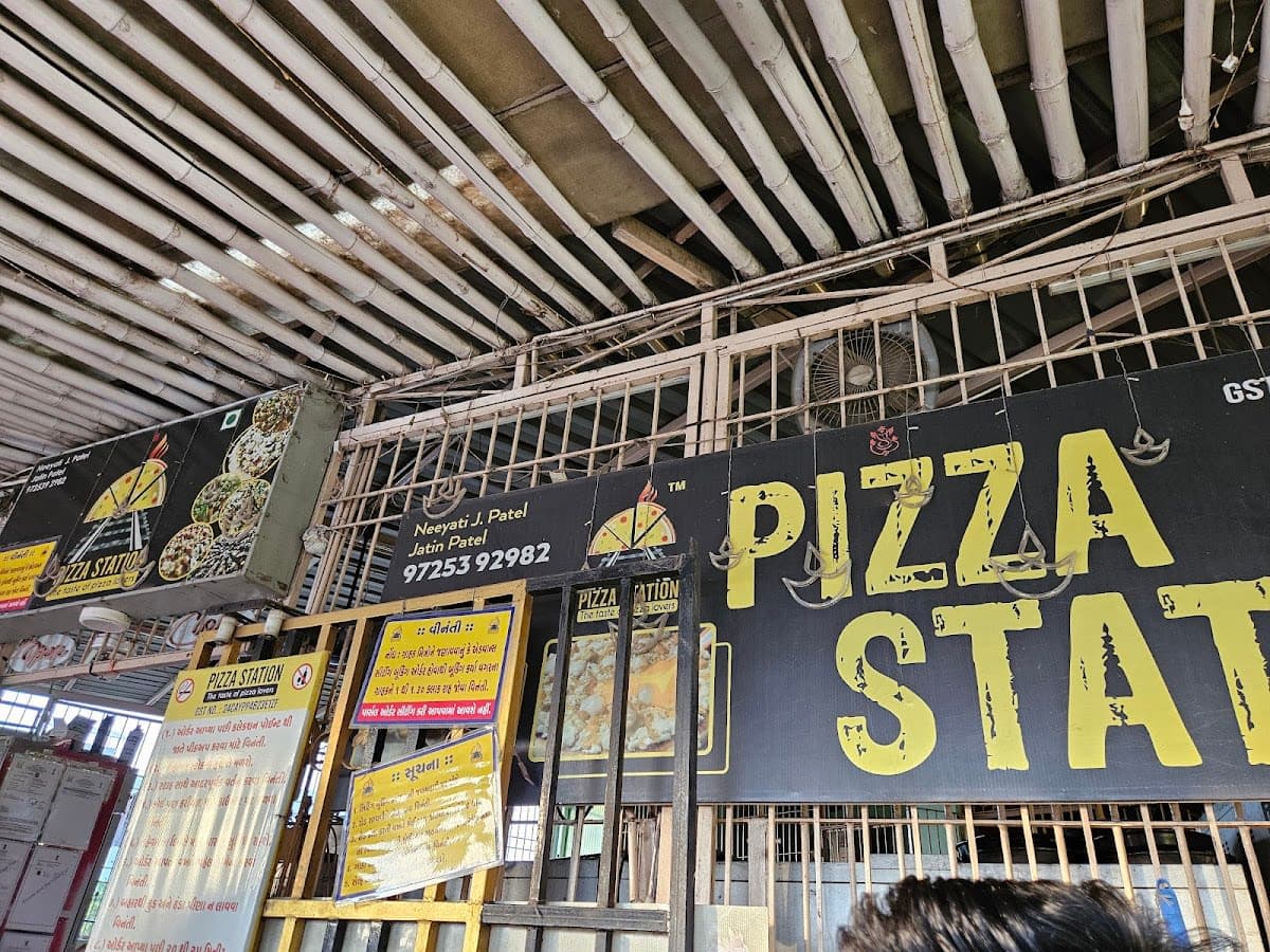 Pizza Station