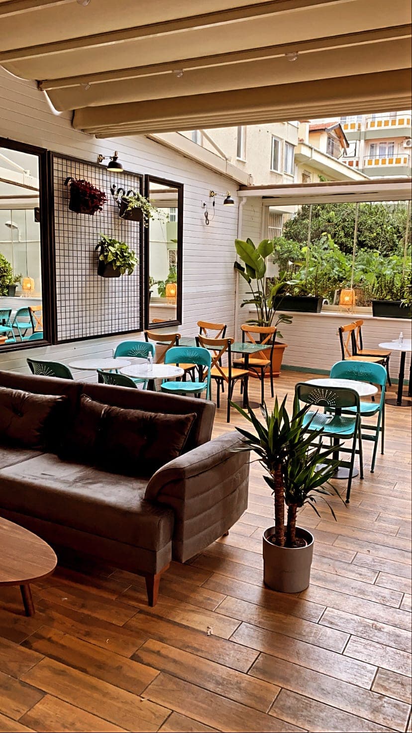 Poka Coffee Roasters Bornova