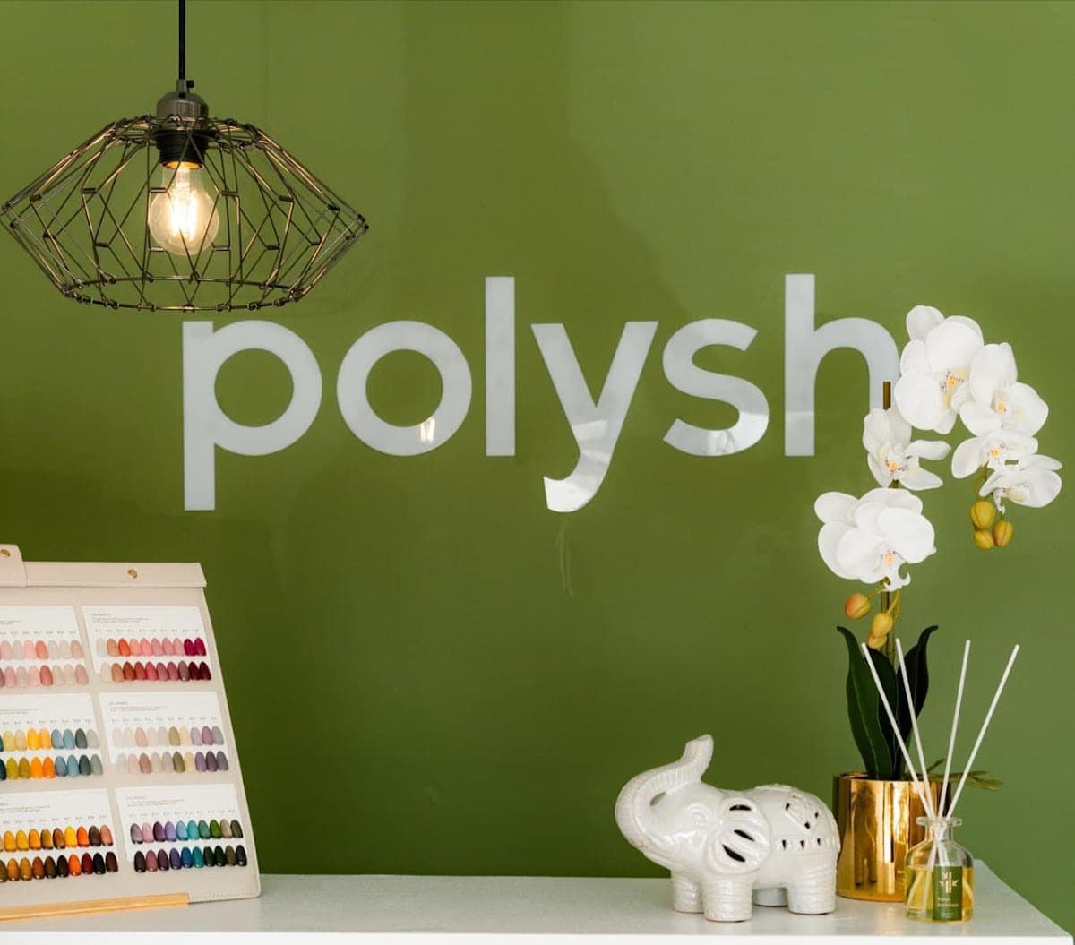 Polysh Nail Lounge
