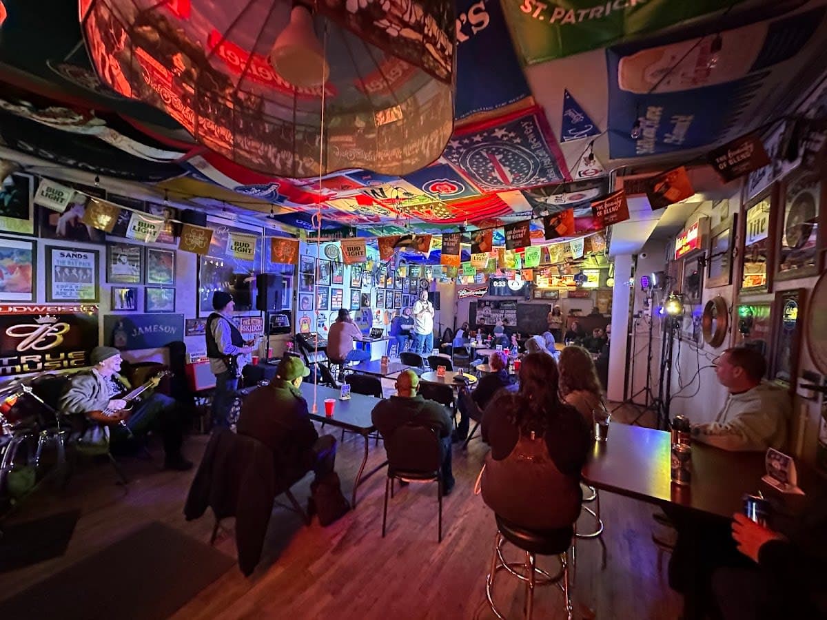 Quik Draw Comedy Room