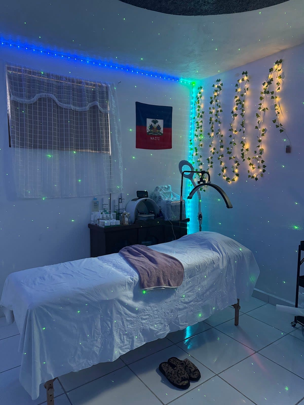 Skin care with Roxie