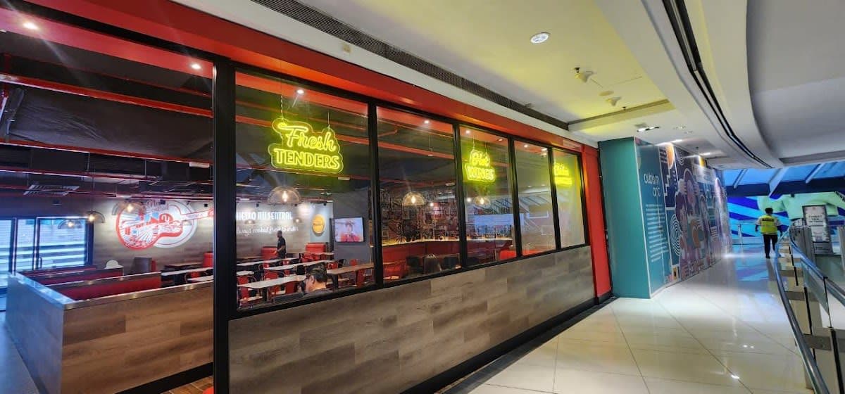 Slim Chickens • NU Sentral