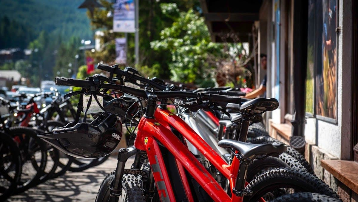 Snow Service bike rental