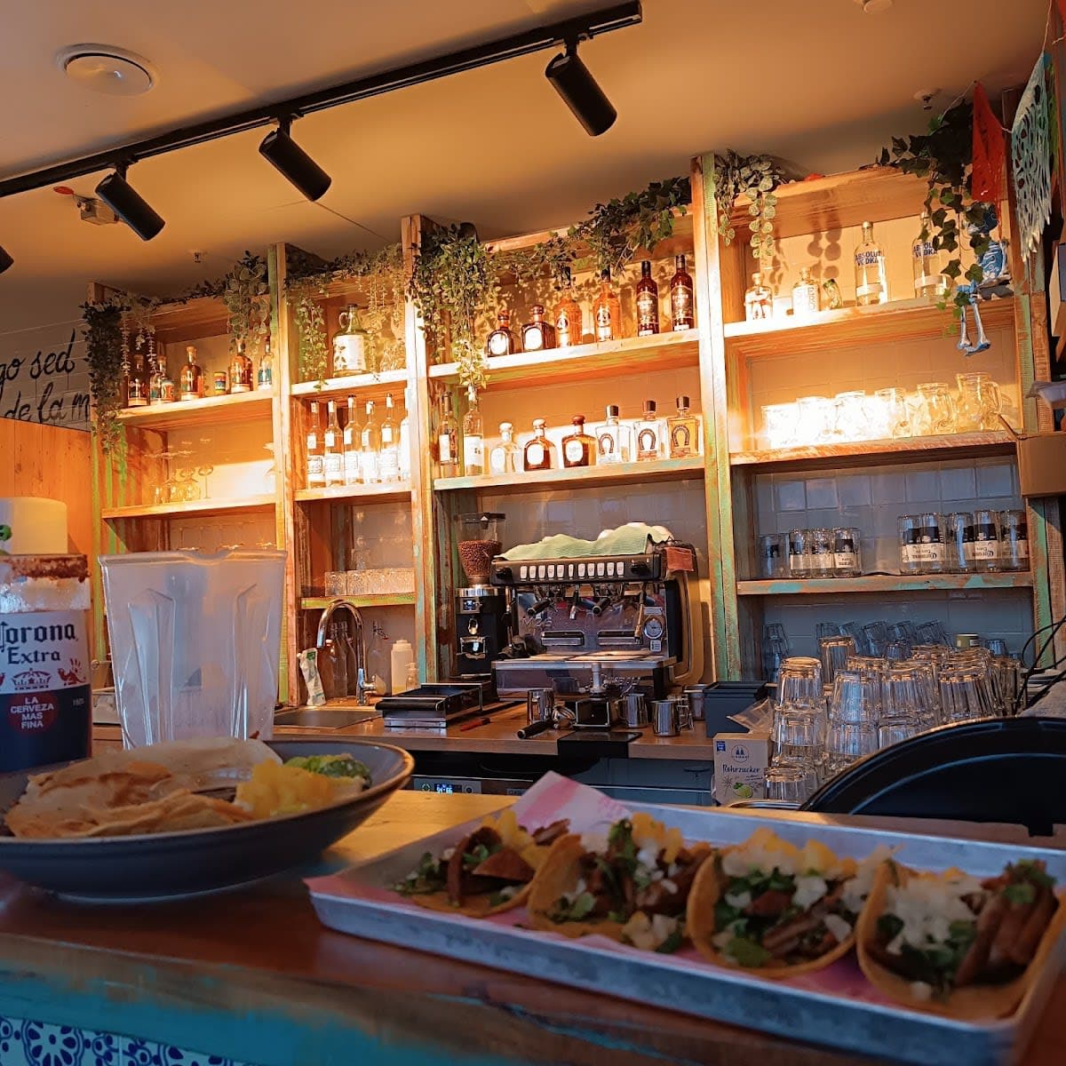 Tacos Los Carnales