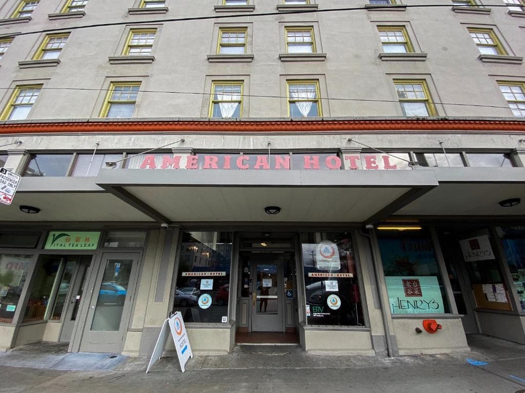 The American Hotel Hostel