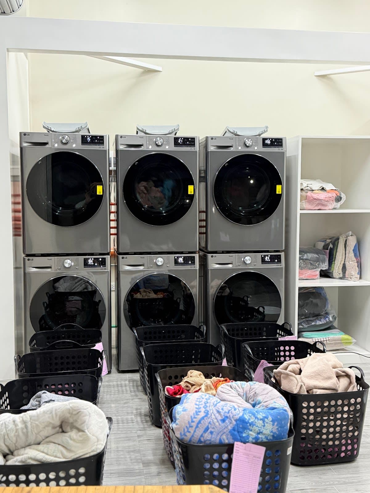 The Laundryroom By Sneaks & Laces