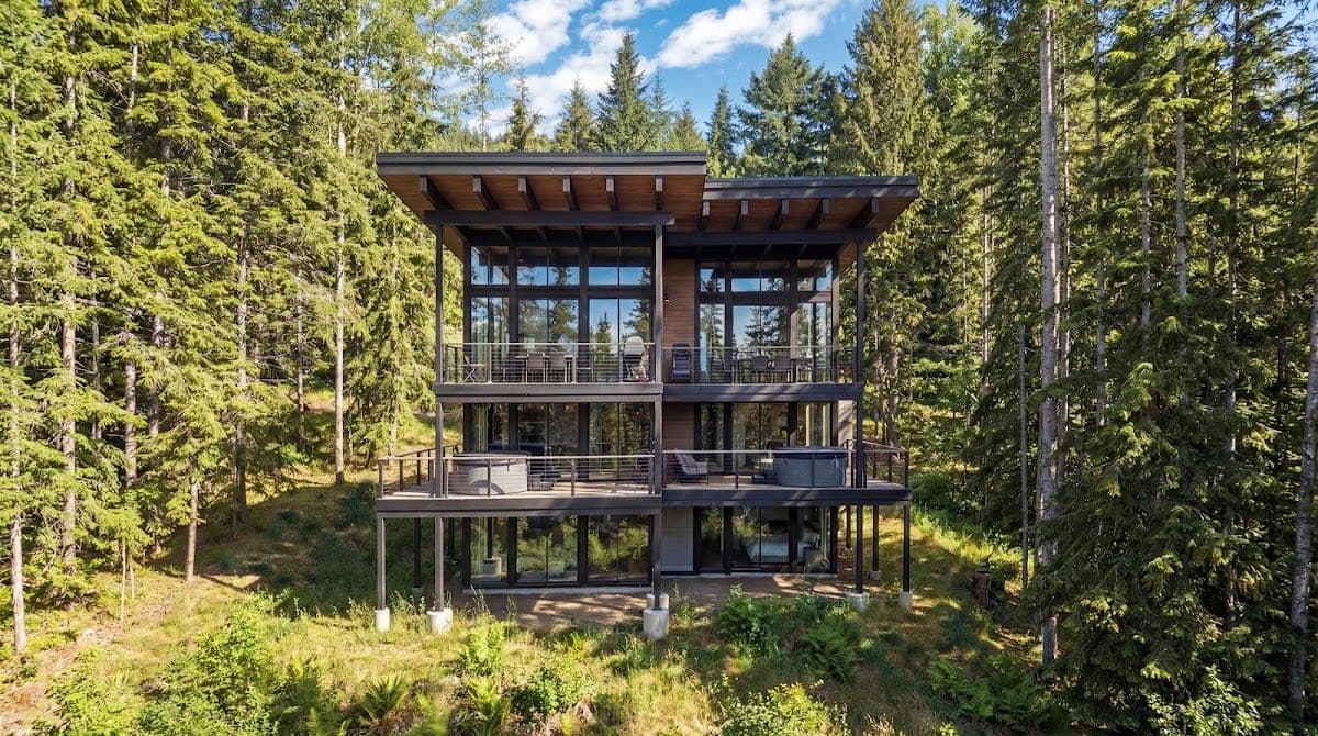 The Mountainside House