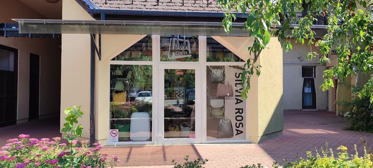 Táska Center