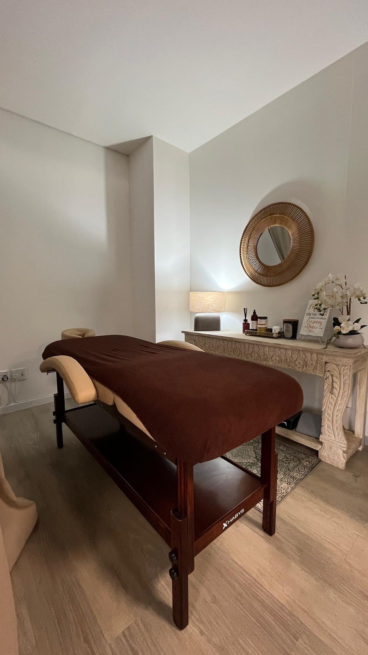 Urban Massage Concept