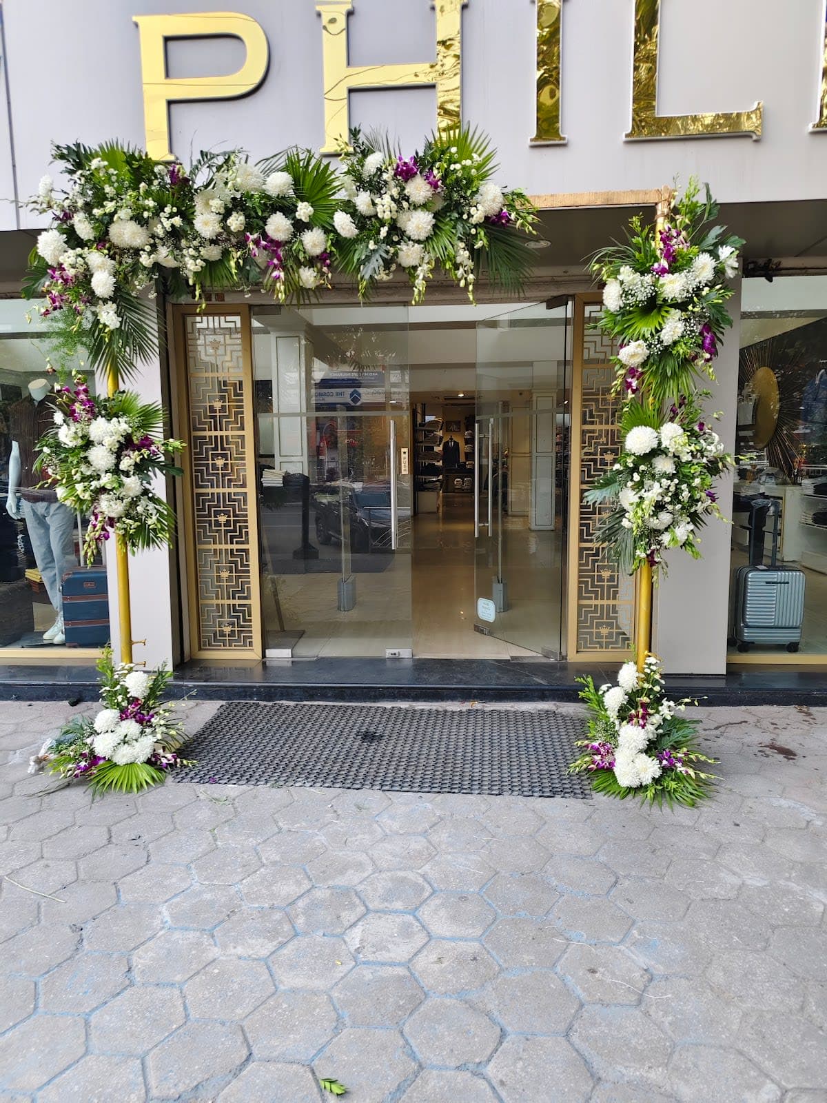 Ushaa florals