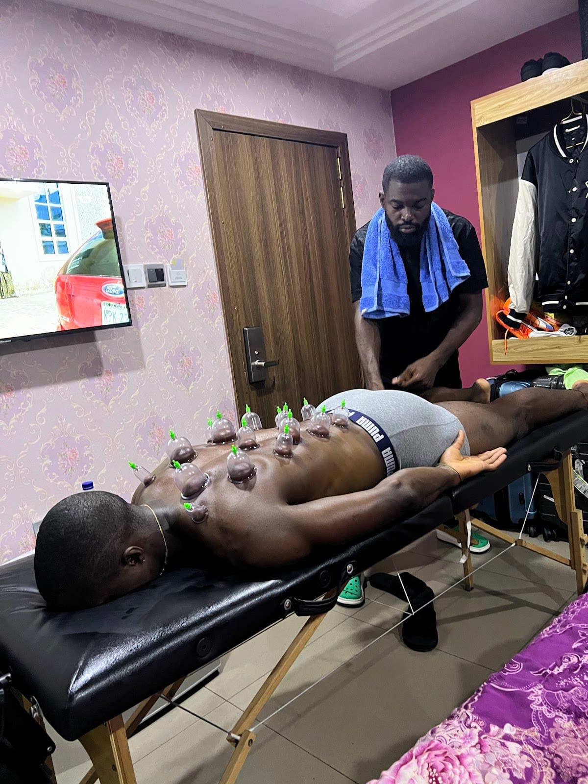Vec Massage Therapy And Spa