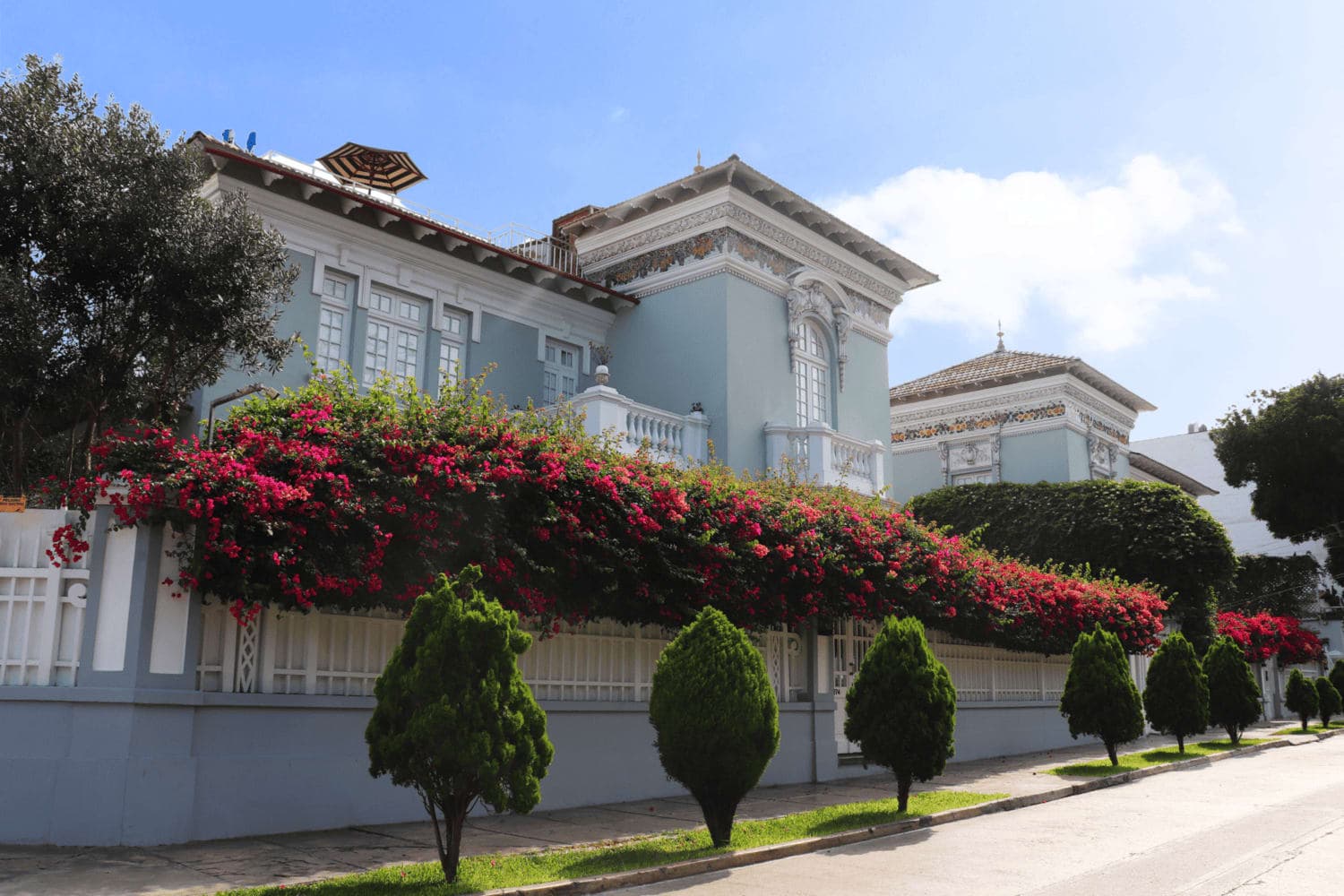 Villa Barranco by Ananay