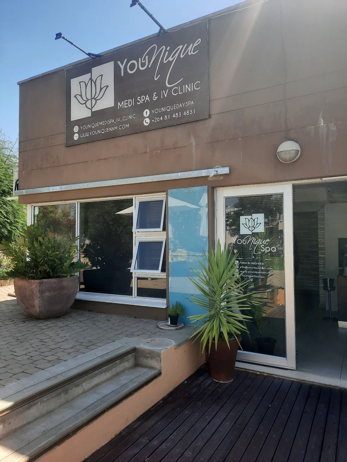 YouNique Day Spa
