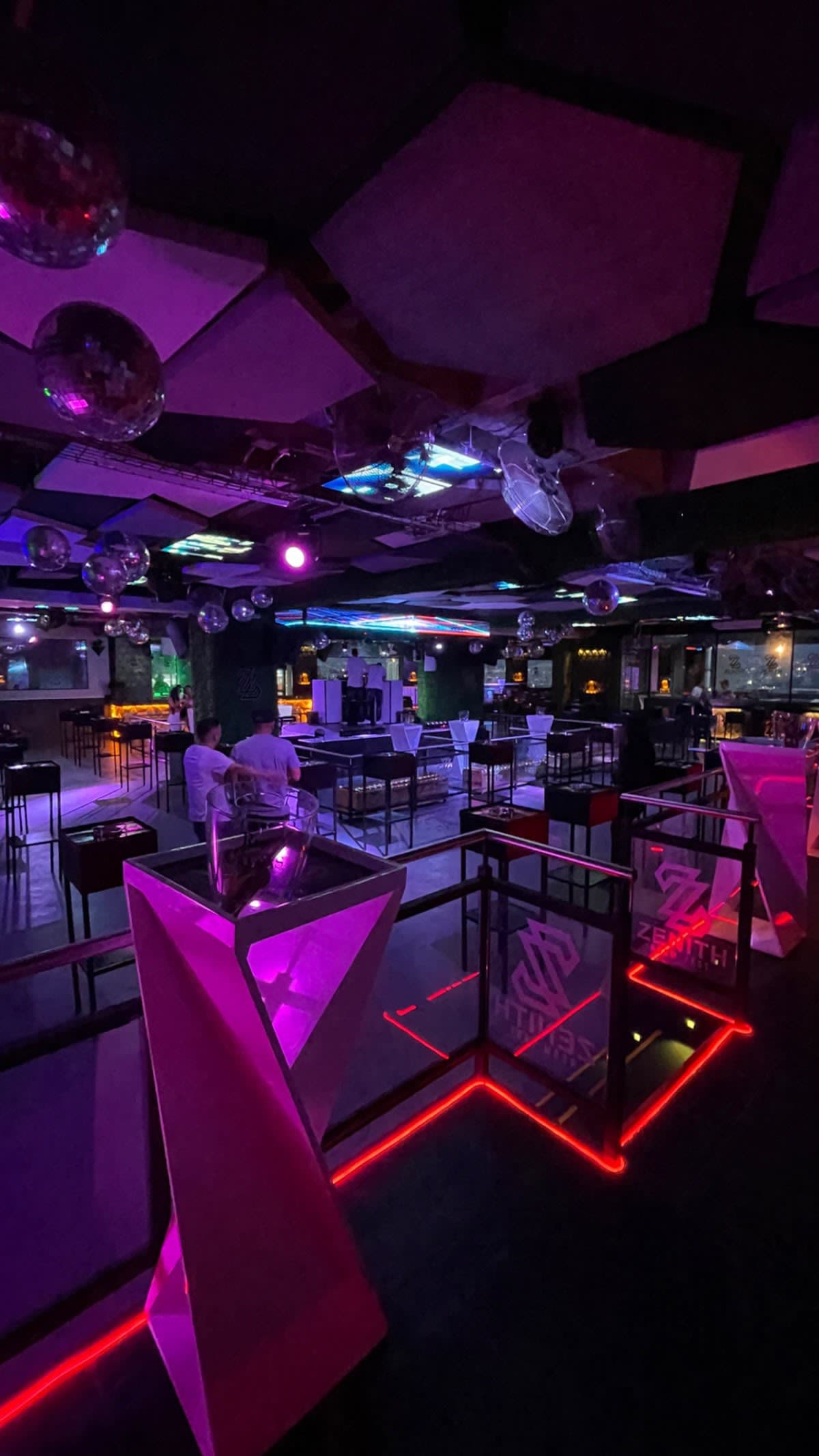 Zenith Room Fest