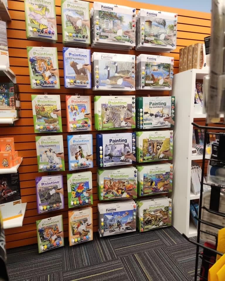 Zippity Zoom Hobby Room