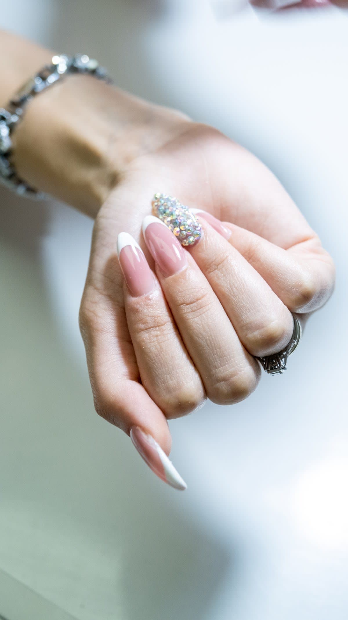 NAIL PALACE I PROTEZ TIRNAK- İPEK KİRPİK- CİLT BAKIMI - KALICI KAKYAJ - EPİLASYON - ZAYIFLAMA