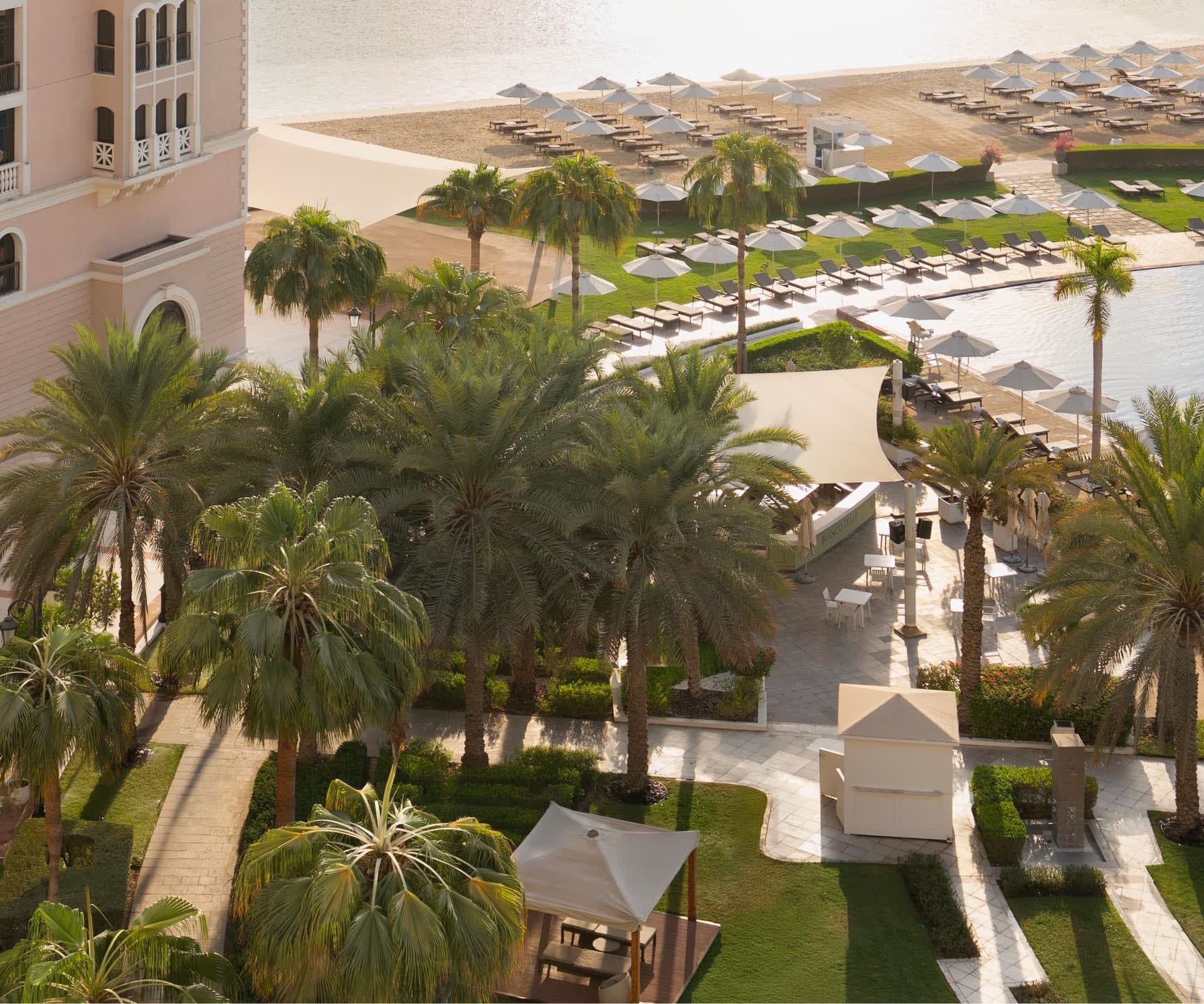 The Ritz-Carlton Abu Dhabi, Grand Canal