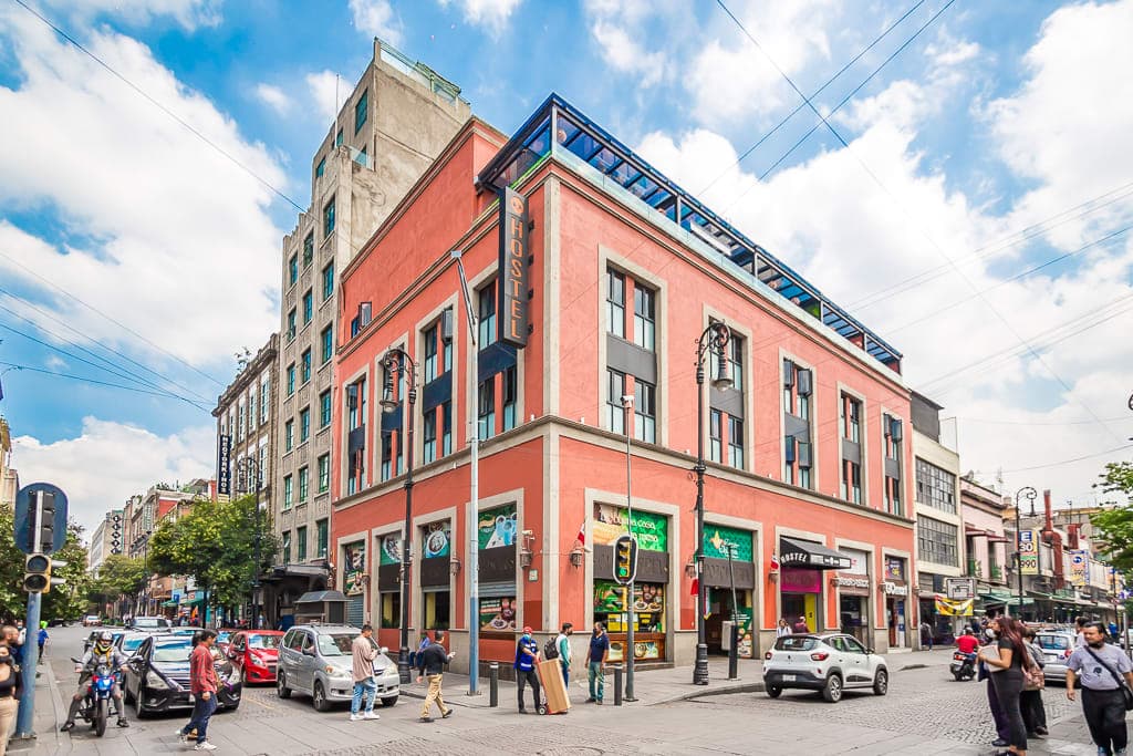 Barrio Downtown Mexico City Hostel