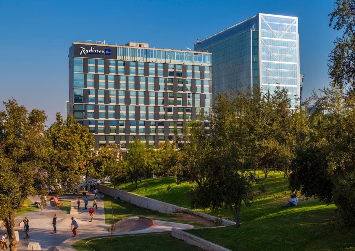 Radisson Blu Plaza El Bosque Santiago