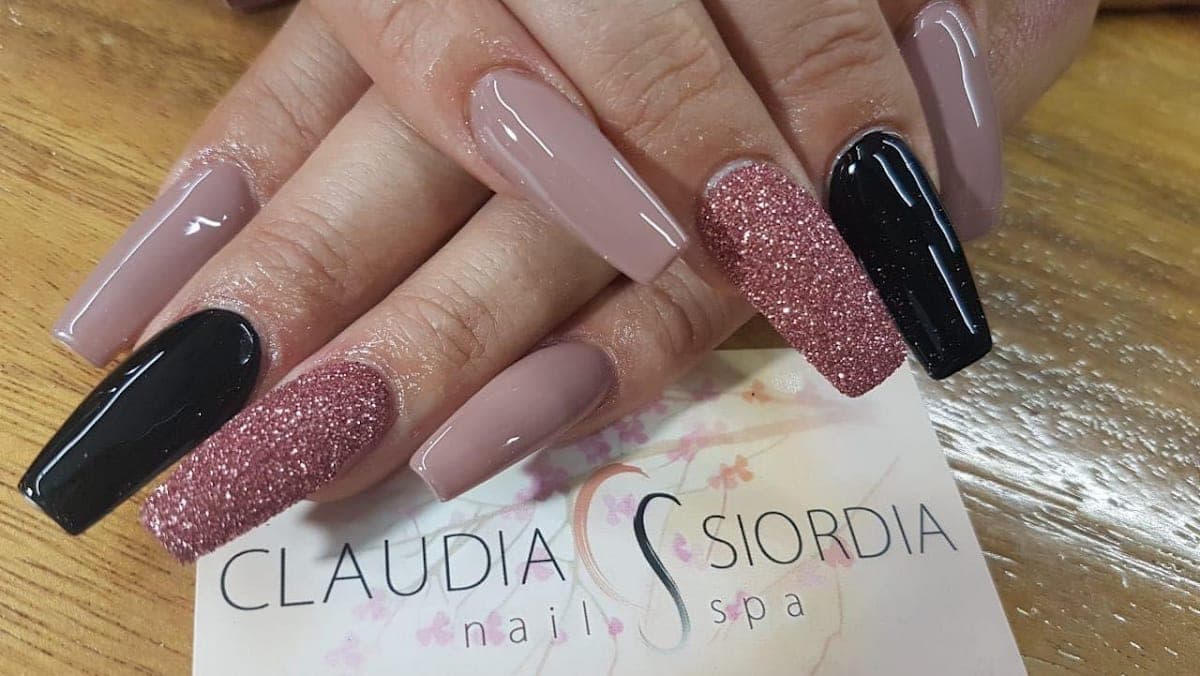 Extensiones de uñas