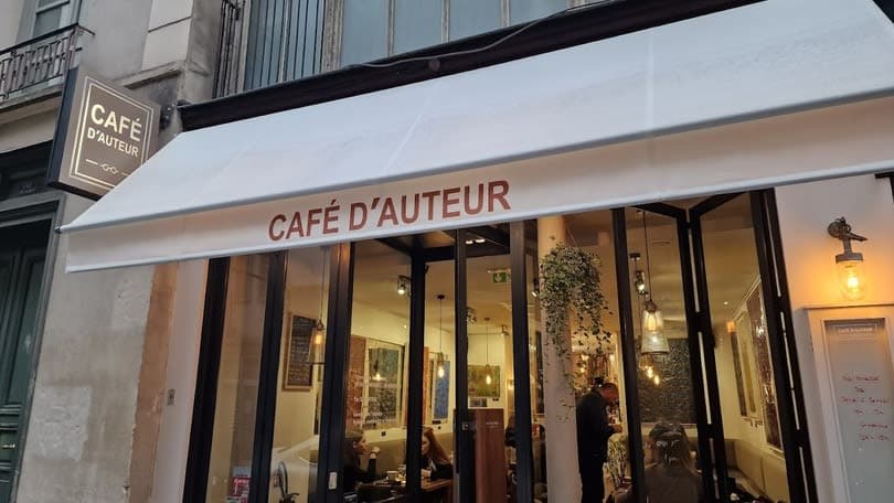 Flat white
