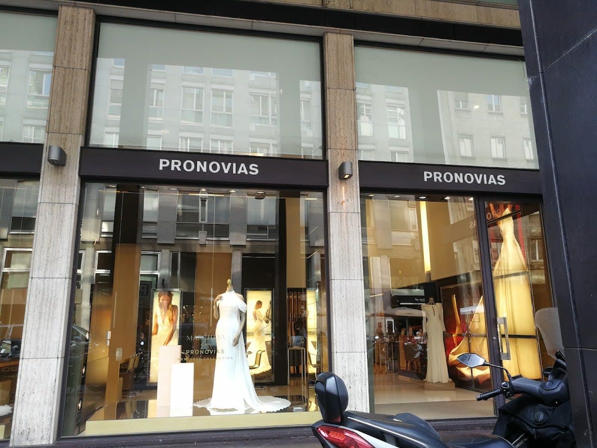 Pronovias Milano - Abiti da Sposa