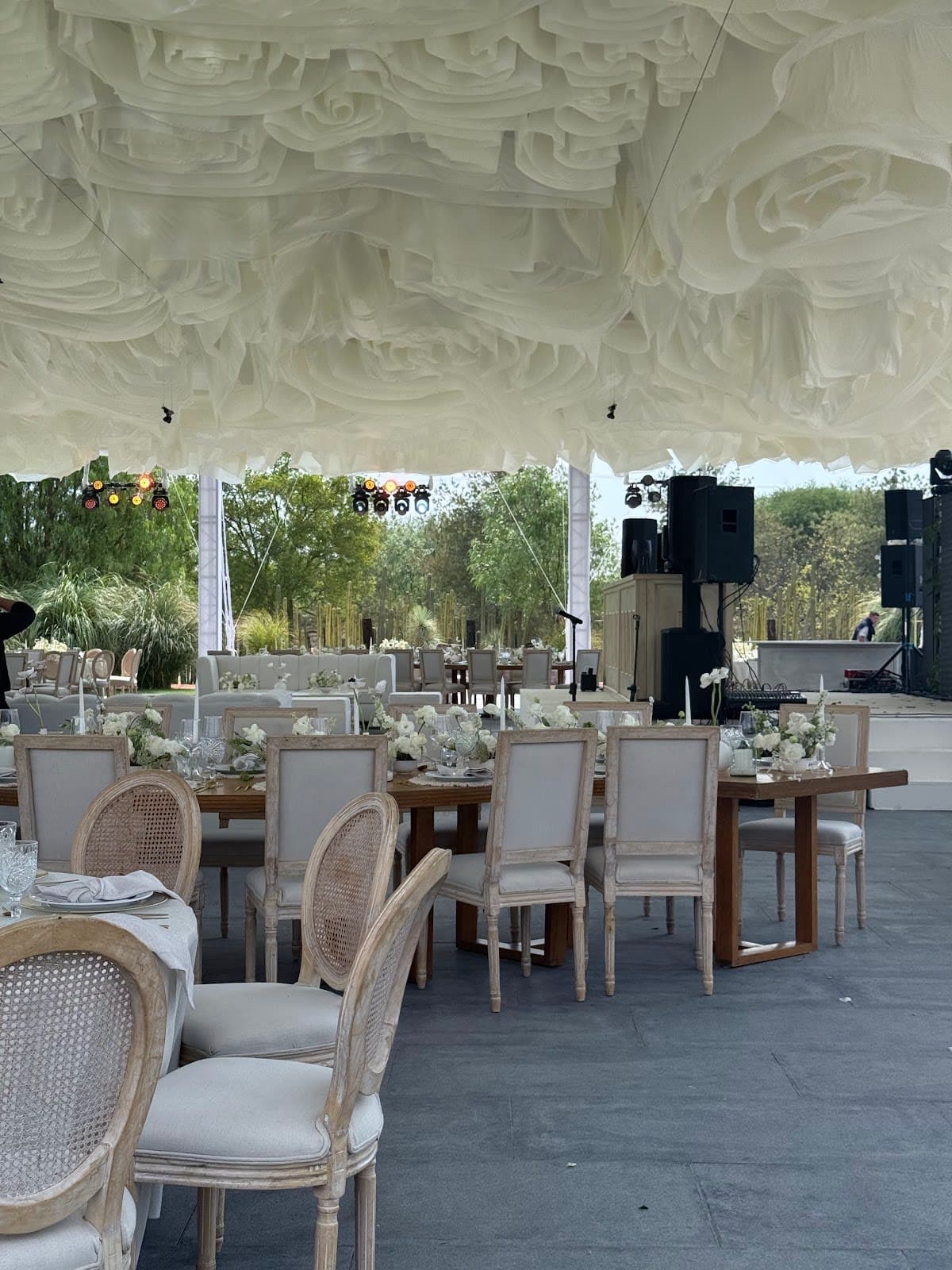 Karla Orozco - event designer -