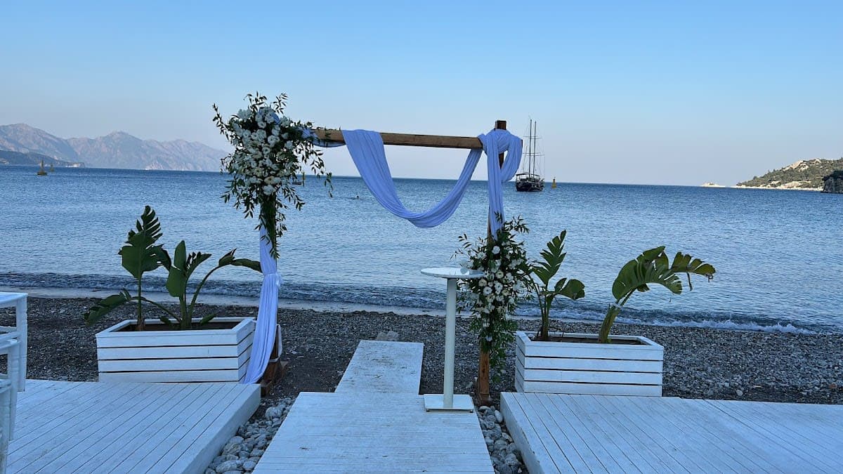 GOLD ISTANBUL WEDDINGS & EVENTS