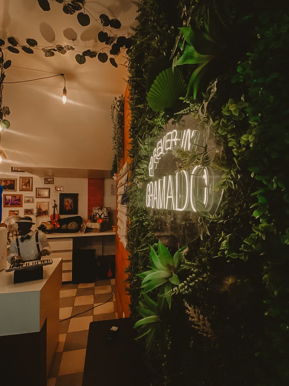 Art Gallery & Studio | Forever in Gramado