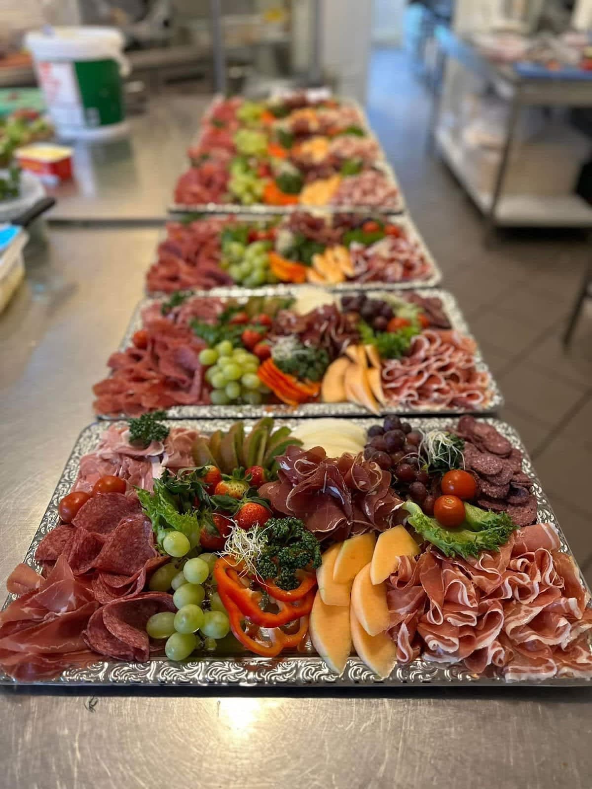 Henry's Restaurant & Catering